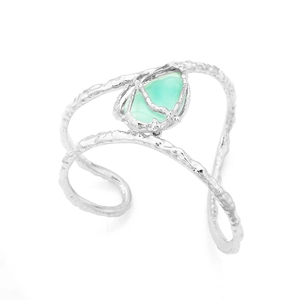 Silver open cuff bracelet with water drop green gemstone and hammered metal texture