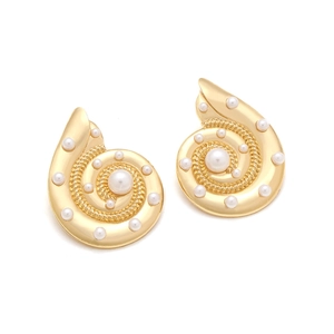 Exaggerated metal conch earrings with faux pearls in a vacation-style nautical design