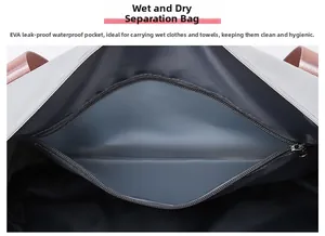 Detail view of the dry-wet separation pocket in a grey fitness bag with EVA waterproof lining