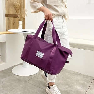 Purple expandable fitness duffel bag in waterproof oxford cloth for women travel