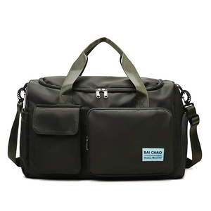 Borsa fitness impermeabile in nylon verde oliva con scomparti multipli e tracolla