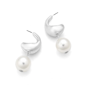 Minimalist silver organic metal water drop earrings with elegant white faux pearls