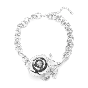 Statement silver chunky chain necklace featuring a large 3D rose flower pendant with leaves