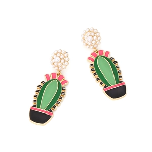 Boucles d'oreilles cactus en émail avec fleur de perle et pendentifs en alliage