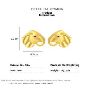 Vue détaillée des boucles d'oreilles tête d'éléphant dorées avec dimensions