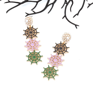 Longues boucles d'oreilles toile d'araignée gothiques avec émail dégradé et perles