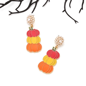 Boucles d'oreilles citrouille rétro Halloween avec émail dégradé et détails en perles