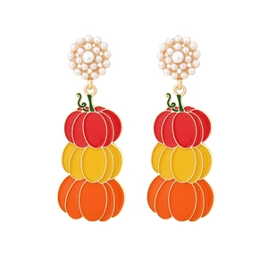 Boucles d'oreilles citrouille Halloween avec dégradé coloré et clous en perles