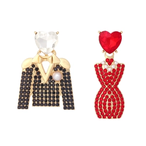 Boucles D'oreilles Asymétriques Alliage Strass Fausse Künstliche Perle Smoking Robe De Soirée Coeur Cristal Vintage Halloween Fête Nouveauté Femmes