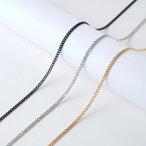 Chaînes gourmettes minimalistes en acier inoxydable, coloris noir, argent et doré