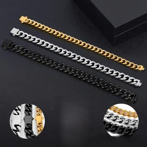 Vues détaillées des bracelets à chaîne cubaine en acier doré, argenté et noir avec fermoir