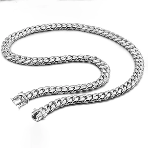Collier maille gourmette cubaine en acier inoxydable argenté poli avec fermoir boîte
