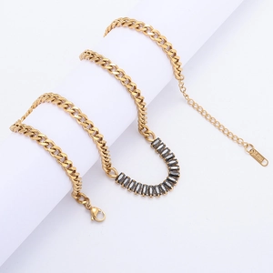 18K gold plated stainless steel Cuban chain necklace with rectangular zircon pendant