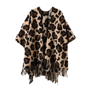 Châle cape léopard d'automne hiver avec franges en tissu doux imitation cachemire