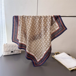 Vintage Horsebit Chain Print Square Scarf Satiny Satin Texture Sun Protection Neckwear For Women