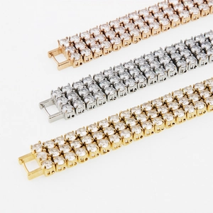 Bracciale tennis a tre file con zirconi in finiture oro rosa, argento e oro