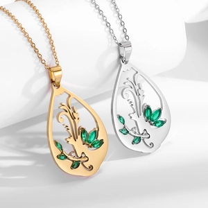 Pendentifs gouttes évidés en or et argent avec zircons marquises verts élégants
