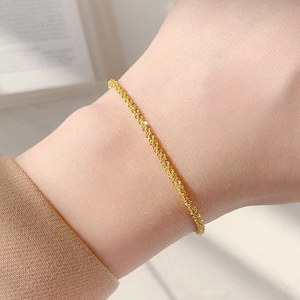 Elegant gold starry cauliflower chain bracelet for women with minimalist sparkling design