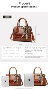Vue détaillée du sac marron motif crocodile avec foulard léopard et dimensions