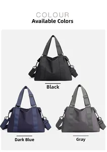 Tre borse da viaggio in nero blu e grigio con nylon resistente e tracolle regolabili