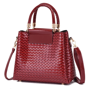 Woven texture large capacity burgundy handbag with golden hardware and shoulder strap