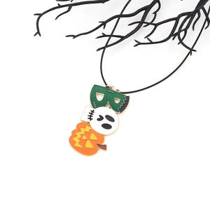 Collier pendentif BOO d'Halloween avec motifs fantôme et citrouille sur cordon noir