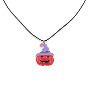 Collier citrouille d'Halloween avec chapeau de sorcier violet et pendentif rouge sur cordon