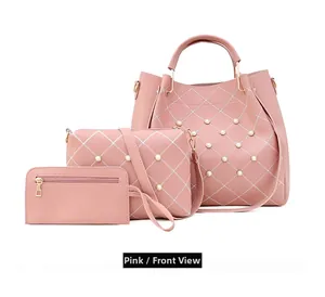 Ensemble de trois sacs roses matelassés avec perles décoratives et détails dorés