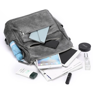 Zaino vintage in morbida pelle grigio scuro con grande capacità e tasche multiple