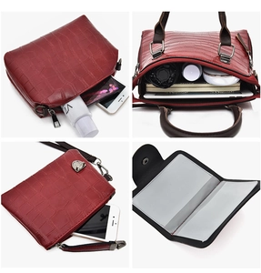 Détails de l'intérieur du sac à main motif crocodile avec grande capacité et accessoires
