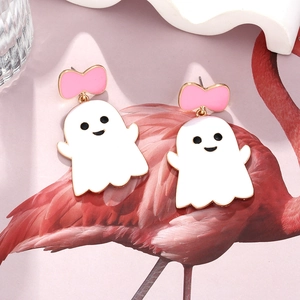 Boucles d'oreilles fantôme avec nœud rose pour Halloween, en alliage d'émail blanc