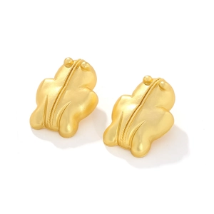 Retro matte gold 3D frog stud earrings with textured animal design for women