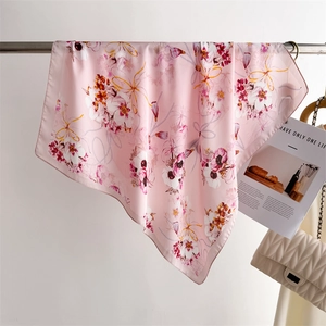 Foulard Carré Imprimé Floral Élégant Satin Satin Comme Cheveux Cou Enveloppement Accessoire Mode Polyvalent Femme