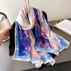 Women Elegant Floral Print Scarf Satin Like Lightweight Shawl Wrap For Sun Protection Fashion Butterfly Jacquard