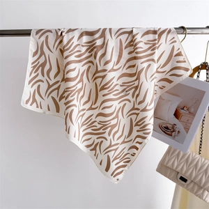 Zebra Print Satin Satin Square Scarf Fashion Versatile Bandana Headscarf Elegant Neck Wrap Hair Accessory For Women
