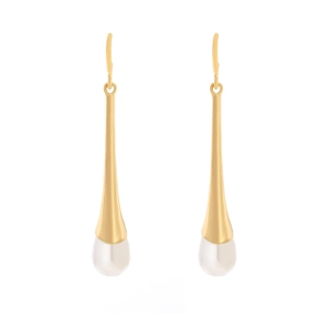 Boucles d'oreilles pendantes avec tige dorée et perles blanches en forme de goutte