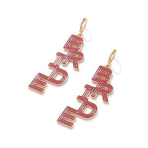 Goldene BRIDE Buchstaben-Ohrringe mit roter Emaille und Perlen für die Hochzeit