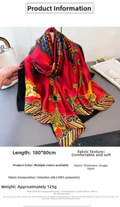 Vue détaillée du châle en soie rouge à imprimé papillon et motifs ethniques chic