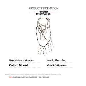 Détails du collier multicouche fait main en perles de verre avec texture de chaîne