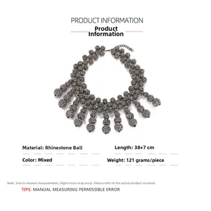 Détails de taille et poids pour collier à plusieurs rangs de boules en strass gris