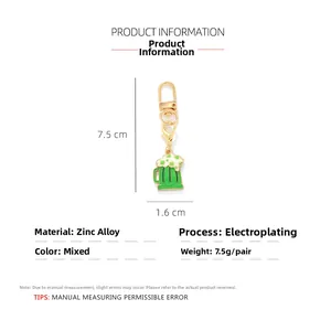 Détails de mesure du pendentif chope de bière verte en alliage de zinc, 7,5 cm x 1,6 cm