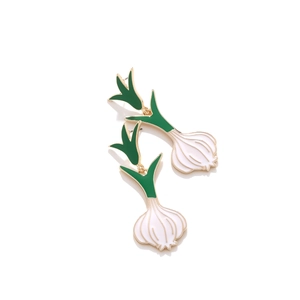 Creative garlic-shaped drop earrings with white and green enamel in gold-plated alloy finish