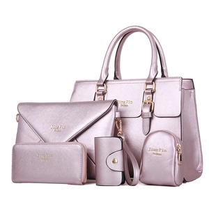Ensemble de 5 sacs à main violet perle avec grand cabas, bandoulière et portefeuille