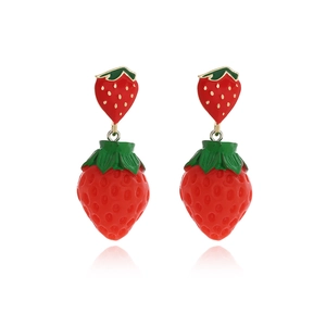 Boucles D'oreilles Pendentif Fraise Fruit Réaliste 3D Sucré Mignon Résine Alliage De Zinc Émail Bijoux Pour Femmes