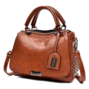 Sac Boston Rétro Pour Femmes En Cuir PU Sac À Main Bandoulière Avec Décoration De Rivets Poignée Mode Élégant