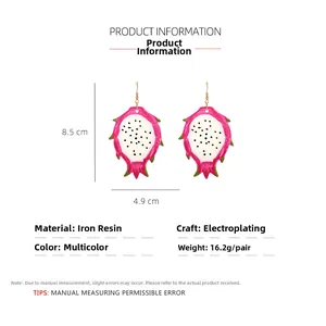 Dimensions détaillées des boucles d'oreilles pitaya en résine de 8,5 cm de long