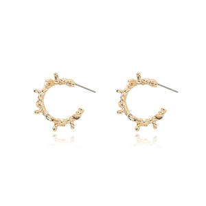 Vintage C Shaped Hoop Earrings For Women Retro Alloy Branch Texture Gold Plated Geometric Jewelry Accessory