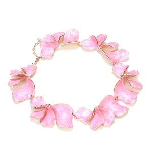 Exaggerated handmade gold-plated enamel pink leaf flower necklace for women