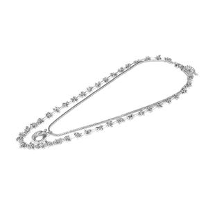 Collier double rang argenté avec breloques fleurs et pendentif ovale poli miroir
