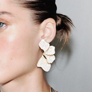 Grandi Orecchini Pendenti A Petalo 3D Smalto Lega Di Zinco Gioielli Floreali Per Donna Stile Vacanza Elegante Retrò